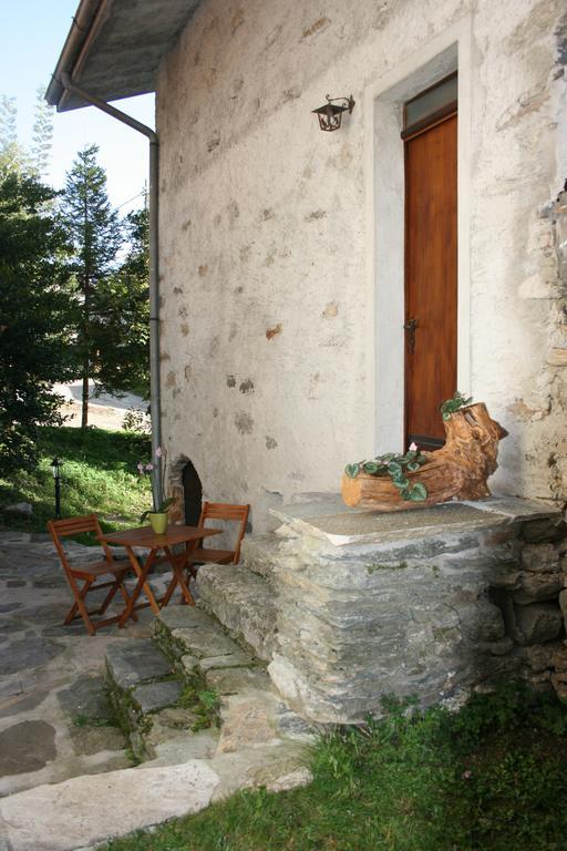 Casa Bucaneve & Ciclamino Gravedona Cameră foto